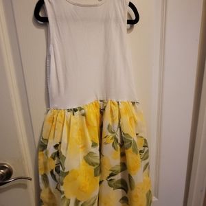 Children's place dress size 8 color yellow